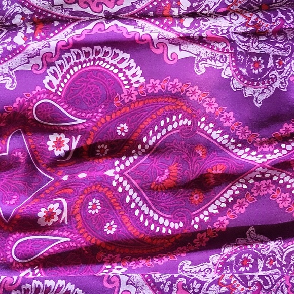 Dress - Picture 3 of 4